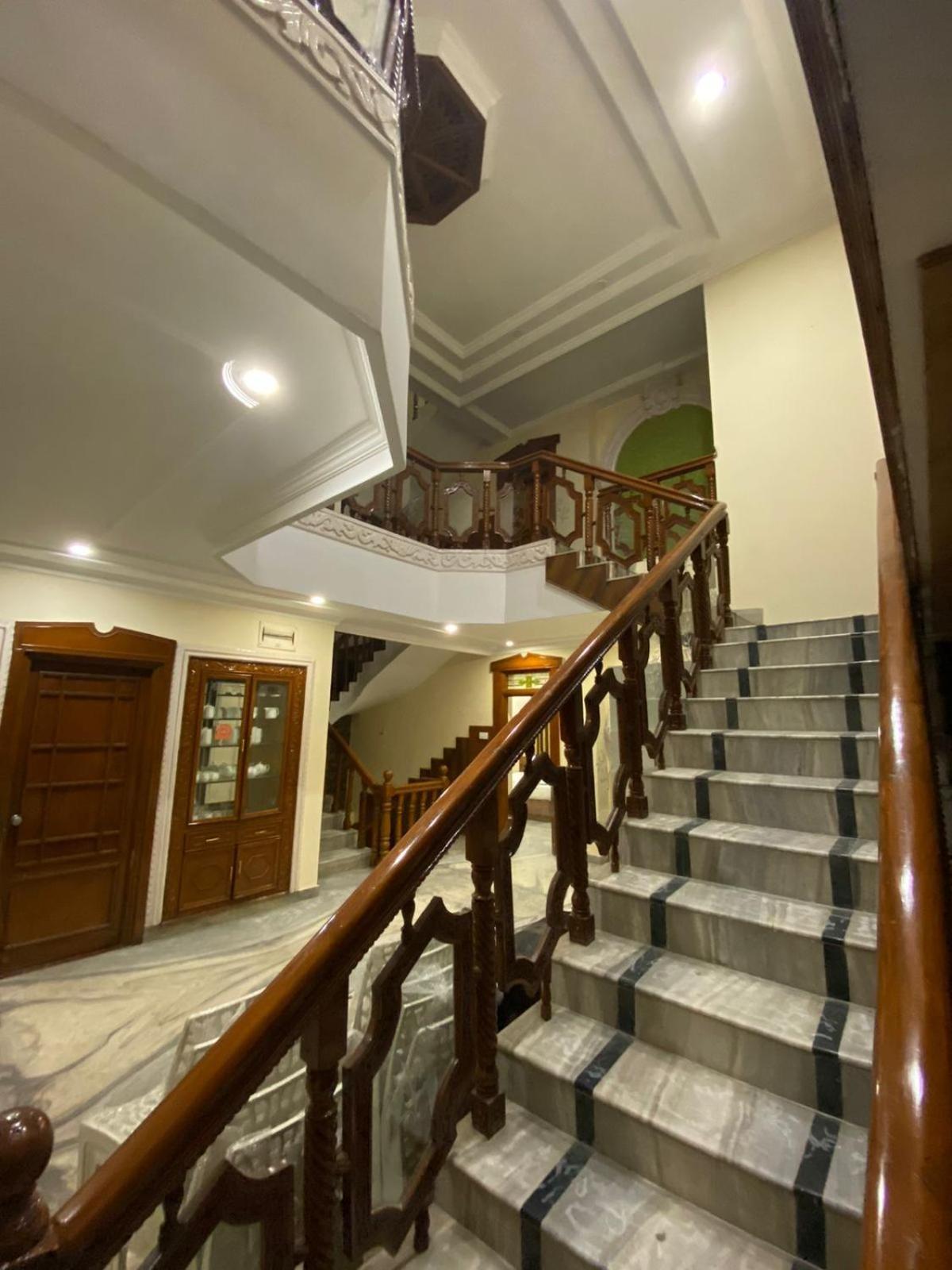 Hotel Kp Suites Metro Hyderabad Ngoại thất bức ảnh