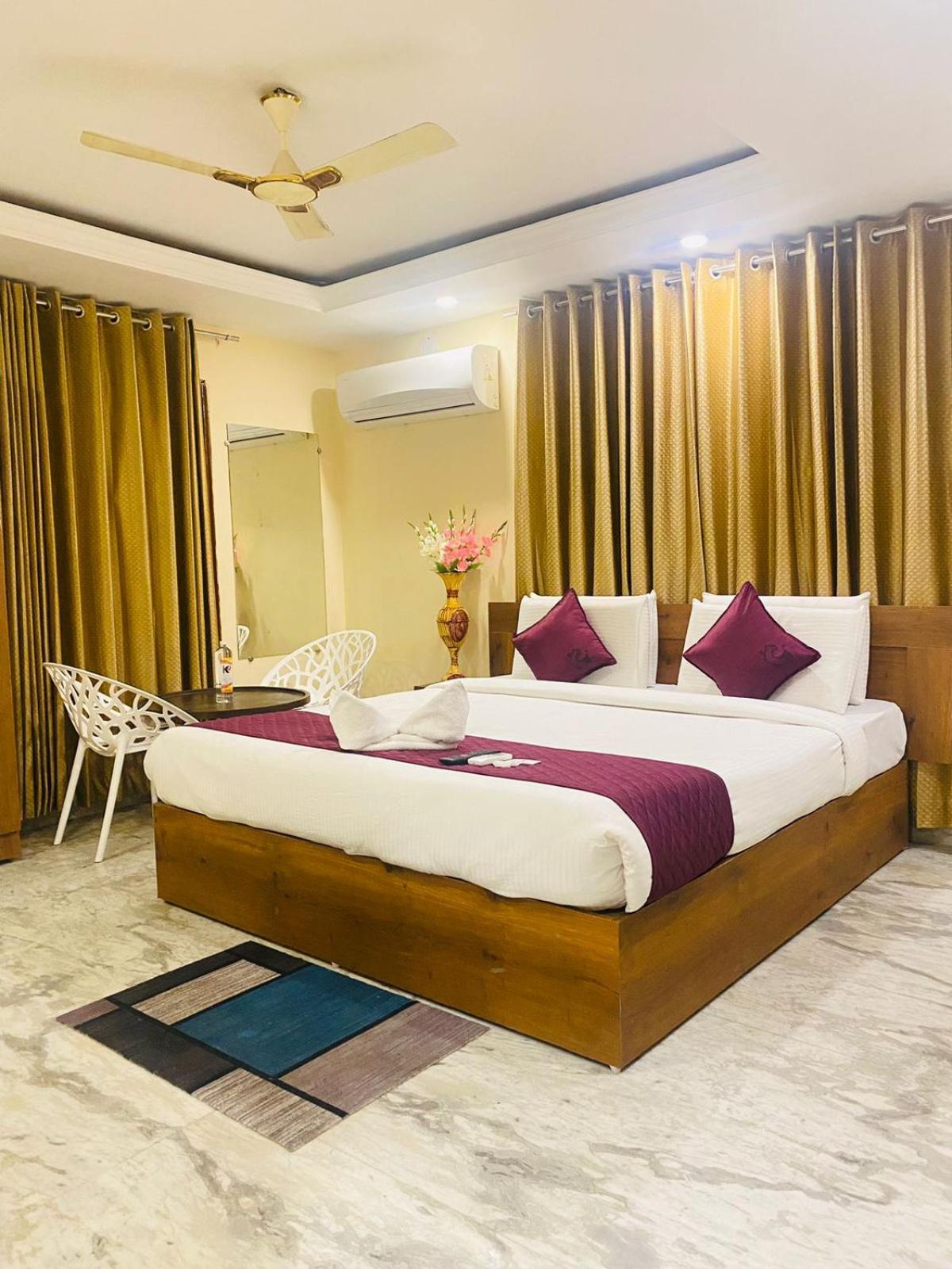 Hotel Kp Suites Metro Hyderabad Ngoại thất bức ảnh